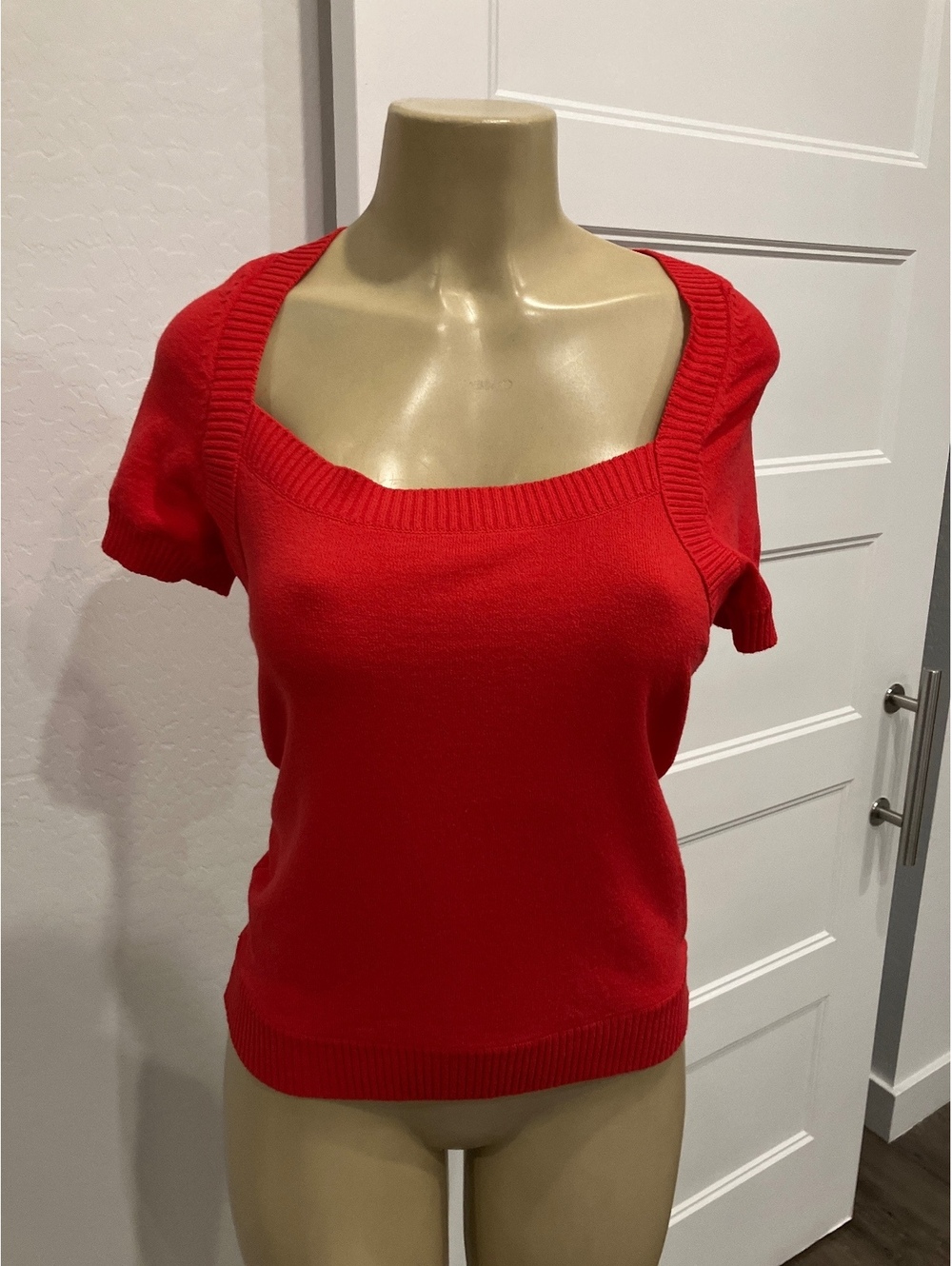 Pre-Loved International Concept Short Sleeve Knit Sweater with Square Neckline